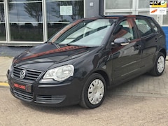 Volkswagen Polo - 1.4-16V Turijn AUTOMAAT AIRCO NAP