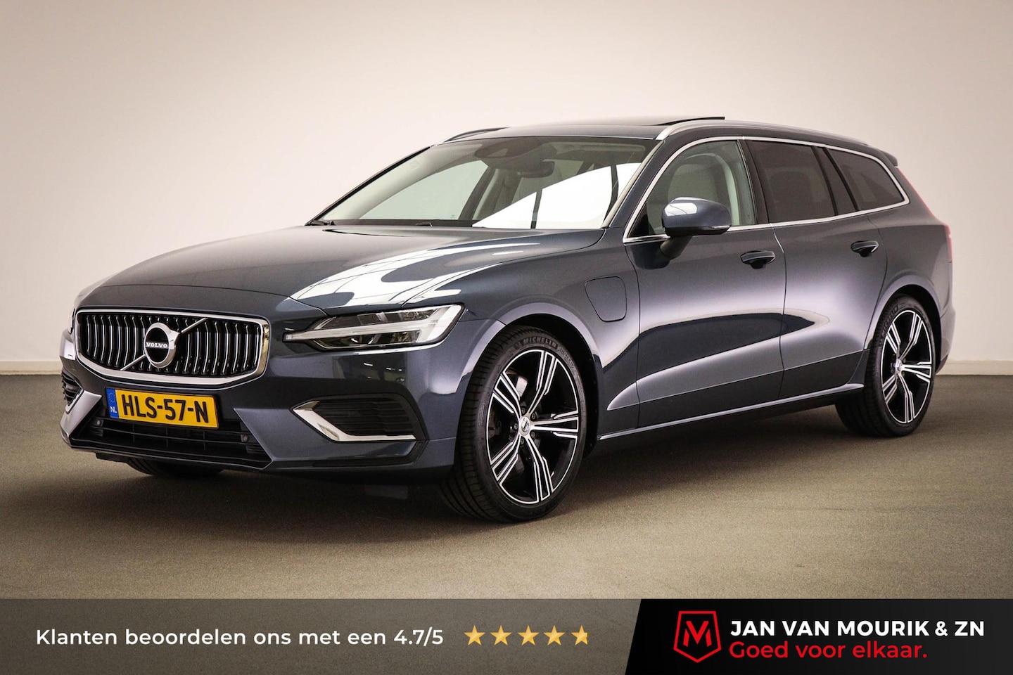 Volvo V60 - 2.0 T6 Recharge AWD Inscription | PANORAMADAK | LEDER | APPLE | TREKHAAK | 19" - AutoWereld.nl