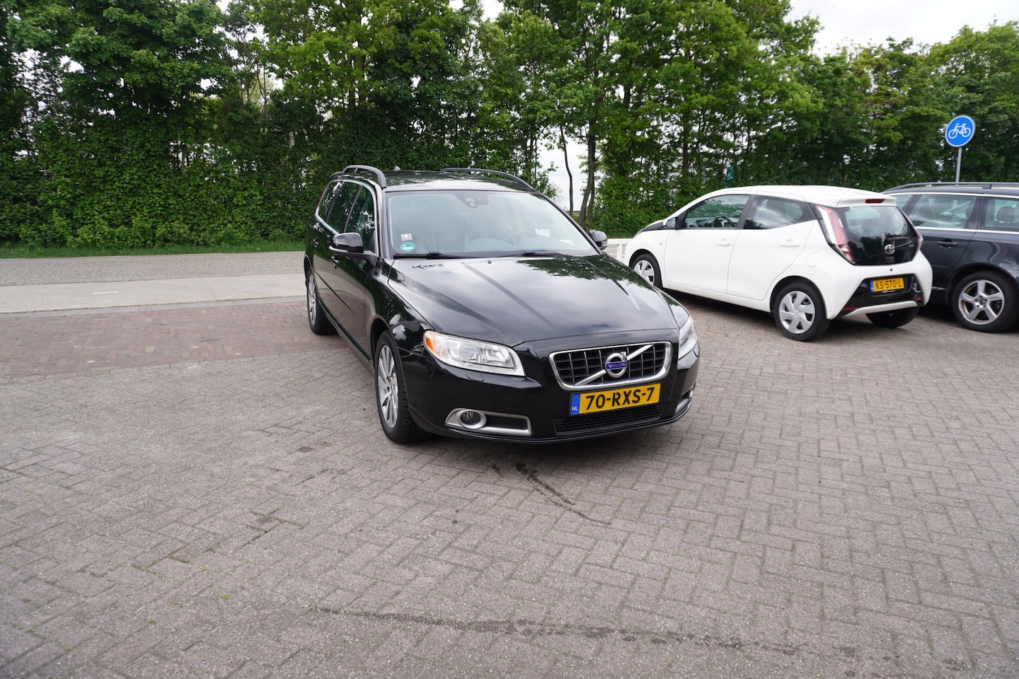 Volvo V70 - 1.6 T4 Limited Edition LEER CRUISE STOELVERWARMING NAVI - AutoWereld.nl