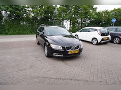 Volvo V70 - 1.6 T4 Limited Edition LEER CRUISE STOELVERWARMING NAVI