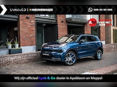 Lynk & Co 01 - 1.5 | Panoramadak | Adaptive cruise control | 360 Camera | Navigatie | LED koplampen | Key