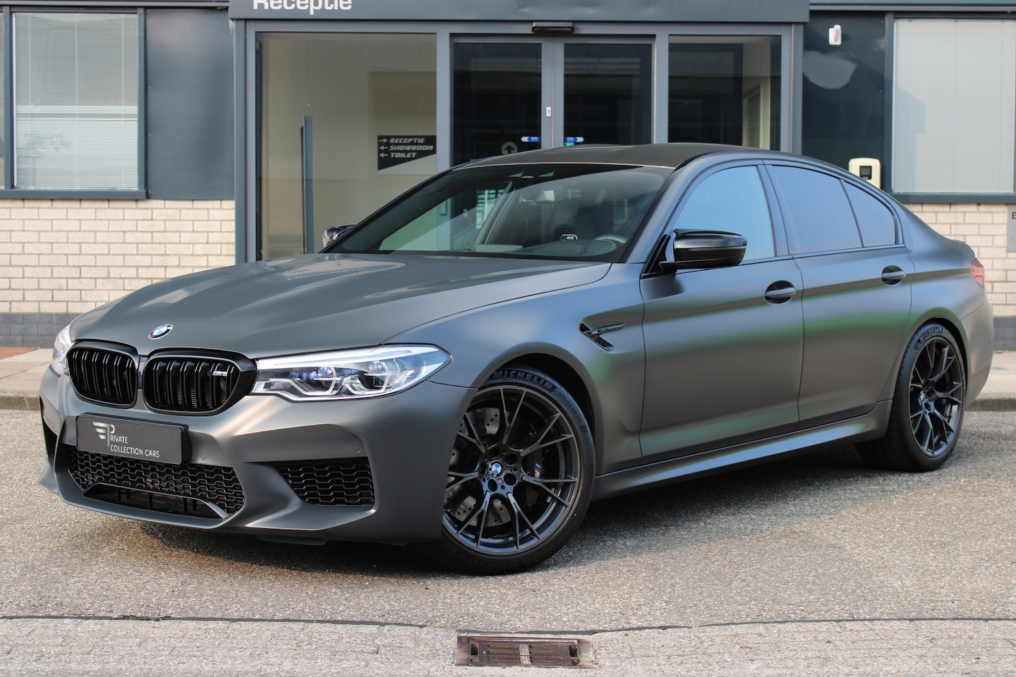 BMW M5 - 5-serie Competition 35 Jahre 1/350 - AutoWereld.nl