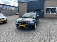 BMW 1-serie - 118i Business Line//Nette auto