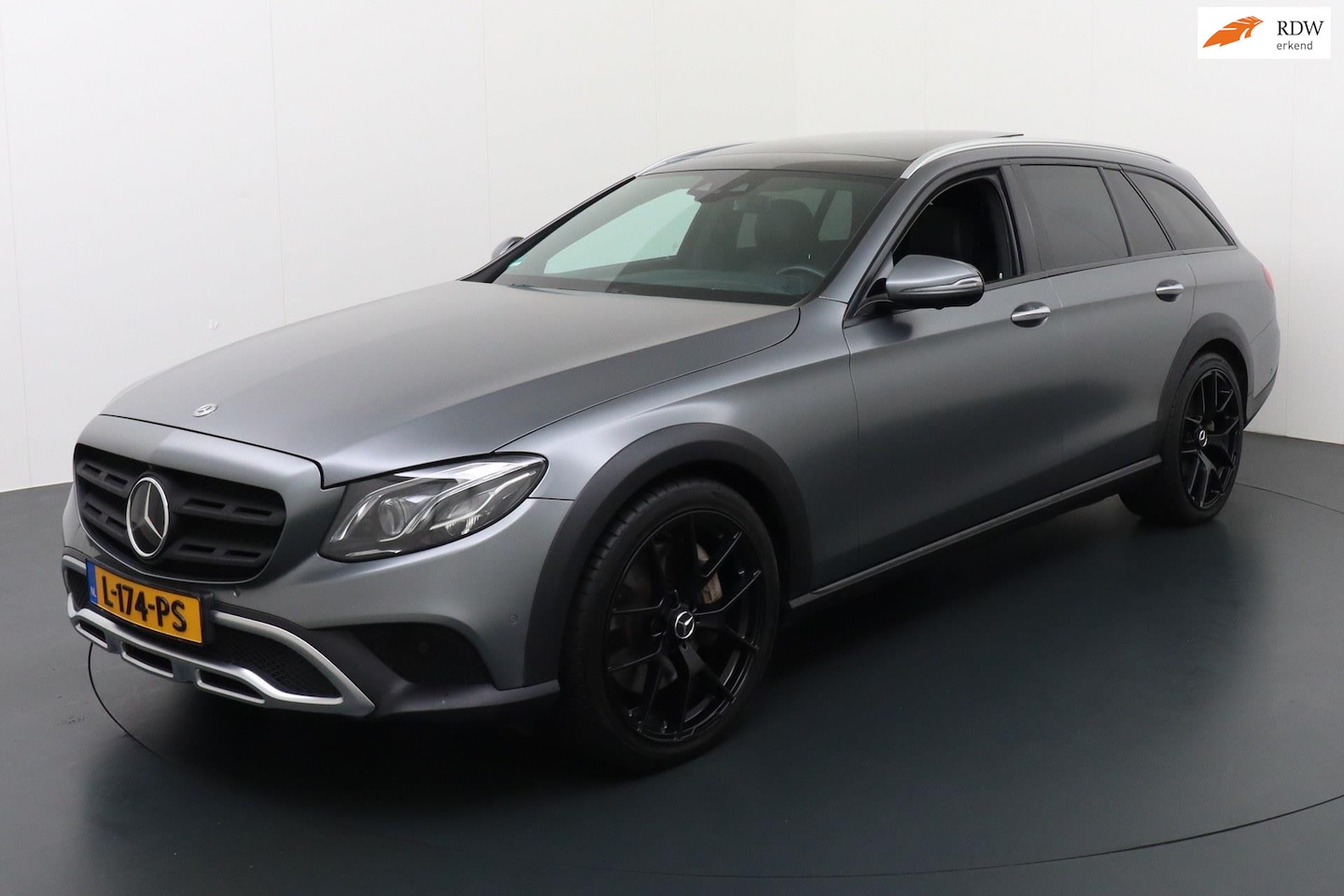 Mercedes-Benz E-klasse All-Terrain - 350 d 4MATIC Premium 350 d 4MATIC Premium - AutoWereld.nl