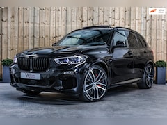 BMW X5 - XDrive45e M-Sport *Skylounge*H/K*4-Wiel besturing*Soft-Close