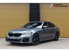 BMW 5-serie - 540i xDrive High Executive * M Sportpakket * Laser * Glasdak * Harman Kardon * Stuurwiel v