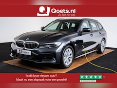 BMW 3-serie Touring - 330e High Executive Head Up - Elektrisch verwarmde voorstoelen - Comfort Access - PDC voor