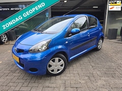 Toyota Aygo - 1.0-12V Comfort | AUTOMAAT | 1E EIGENAAR | 12MND GARANTIE | ELEC PAKKET |