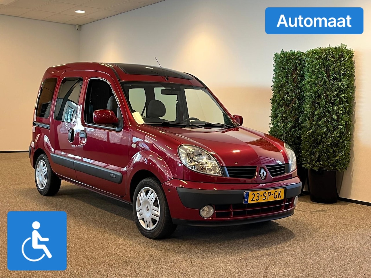 Renault Kangoo - Rolstoelauto Automaat (airco) 3+1 Rolstoel geschikt - AutoWereld.nl