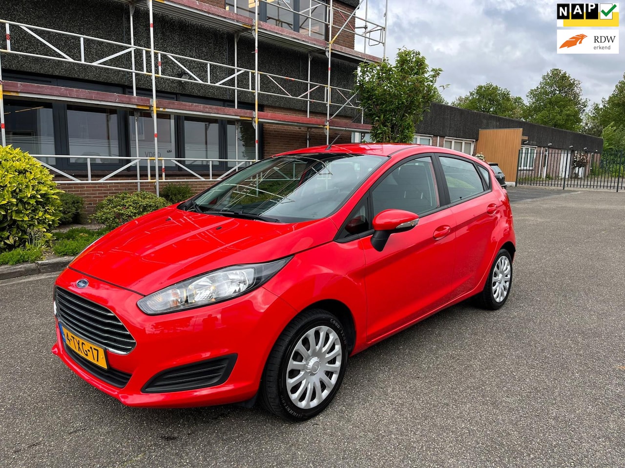 Ford Fiesta - 1.0 Style Dealerauto Navi Boekjes N.A.P - AutoWereld.nl