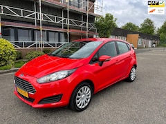 Ford Fiesta - 1.0 Style Dealerauto Navi Boekjes N.A.P