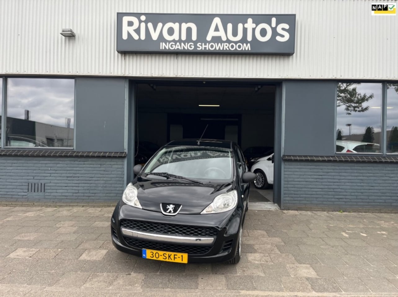 Peugeot 107 - 1.0-12V Accent 1.0-12V ACCENT - AutoWereld.nl