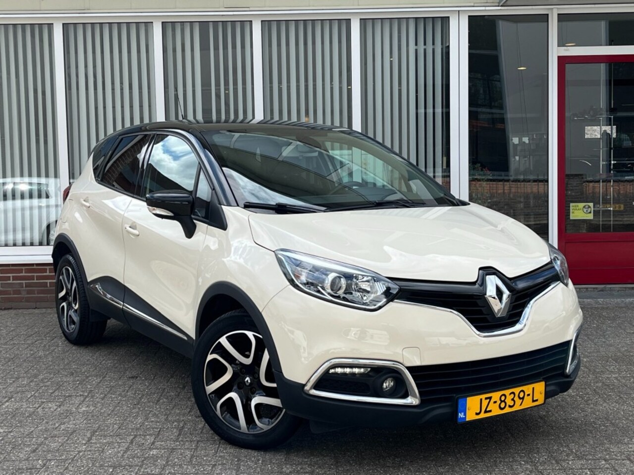 Renault Captur - 0.9 TCe Dynamique I 1ste Eigenaar I Camera I Clima I Navi - AutoWereld.nl