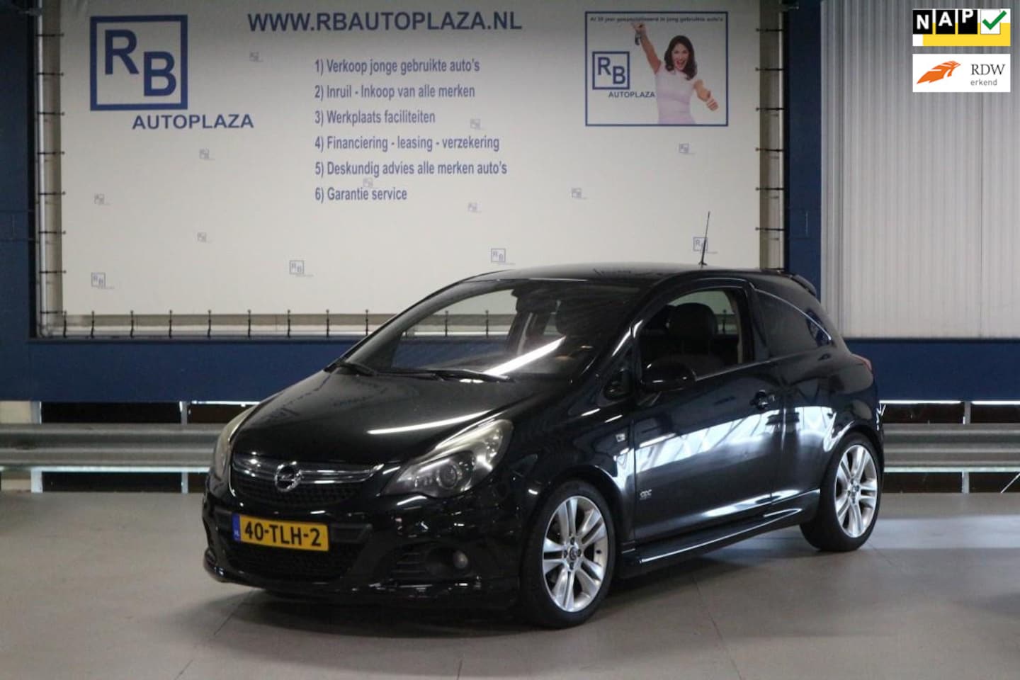 Opel Corsa - 1.4-16V Cosmo / Goed Onderhouden / Leuke Auto ! - AutoWereld.nl