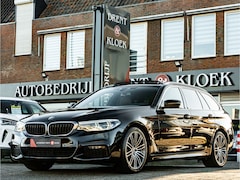 BMW 5-serie Touring - 520i High Exe M-Sport ORG NL PANO TREKHAAK CAMERA ELEK STOEL APPLE CARPLAY BOMVOL