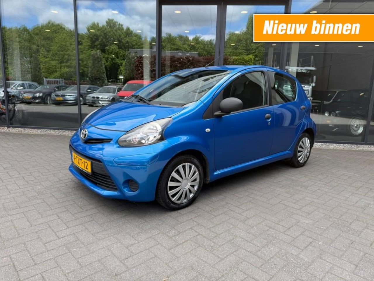 Toyota Aygo - 1.0 VVT-i Now 1.0 VVT-I NOW 5drs,Airco,Centr. Verg.,Stuurbekr.Elekt ramen. - AutoWereld.nl