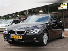 BMW 3-serie Touring - 320d EffitDyn Edit. High Exe. ADAP-CRUIS_PRO-NAVI_HUDUP_CAM_LED
