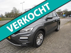 Volkswagen T-Roc - 1.0 TSI Style Navi trekh