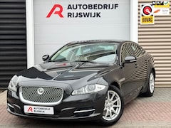 Jaguar XJ - 2.0 Premium Luxury Pano/Leer/Elektr.stoel