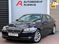 BMW 5-serie - 520i Upgrade Edition Navi/Leer/PDC