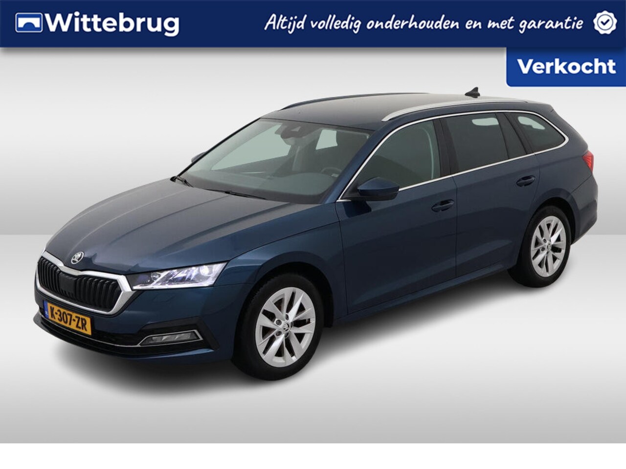 Skoda Octavia Combi - 1.0 TSI Business Edition Plus / Digitaal dashboard / LED / Zwenkbare trekhaak / Navigatie - AutoWereld.nl