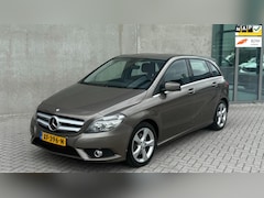 Mercedes-Benz B-klasse - 1.6 B180 5DRS 2014 Grijs NAVI|STOELVERWARMING