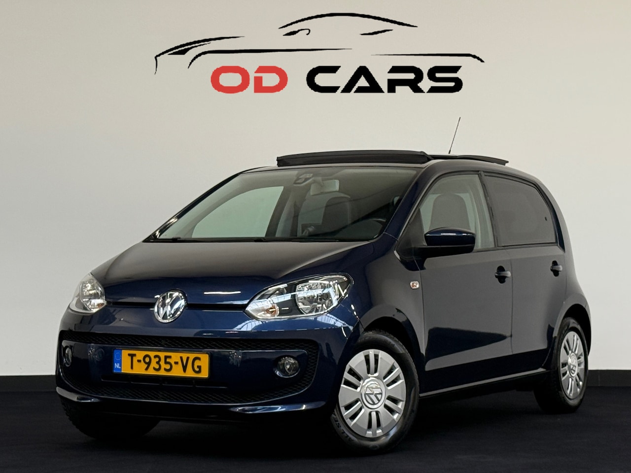 Volkswagen Up! - 1.0 high up! 75 PK Pano Automaat Cruise PDC Stoelv Navi - AutoWereld.nl
