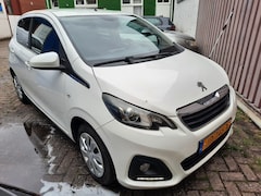 Peugeot 108 - 1.0 e-VTi Active Opties en accessoires:   ABS Airbag Airbag passagier Airco Bekerhouder Bumpers in carrosse