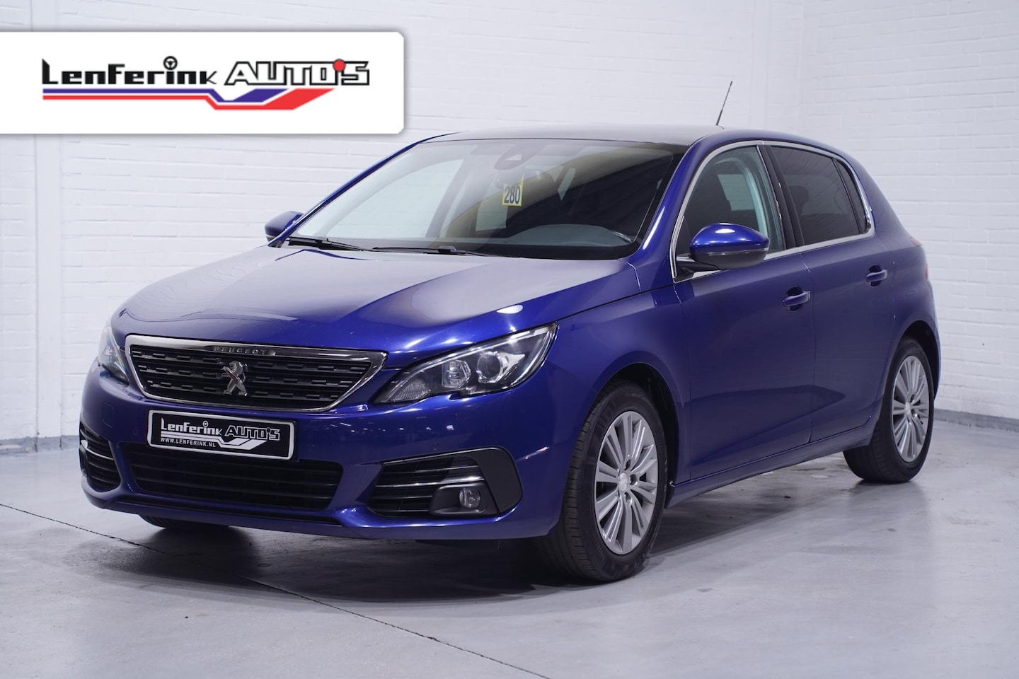 Peugeot 308 - 1.5 BleuHDI Bleu lease Premium EXPORT ONLY navi full map private glas trekhaak DAB panoram - AutoWereld.nl