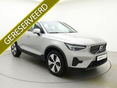 Volvo XC40 - T4 211pk Recharge Core Bright | Stoelverwarming | Draadloos laden | Parkeersensoren voor&a