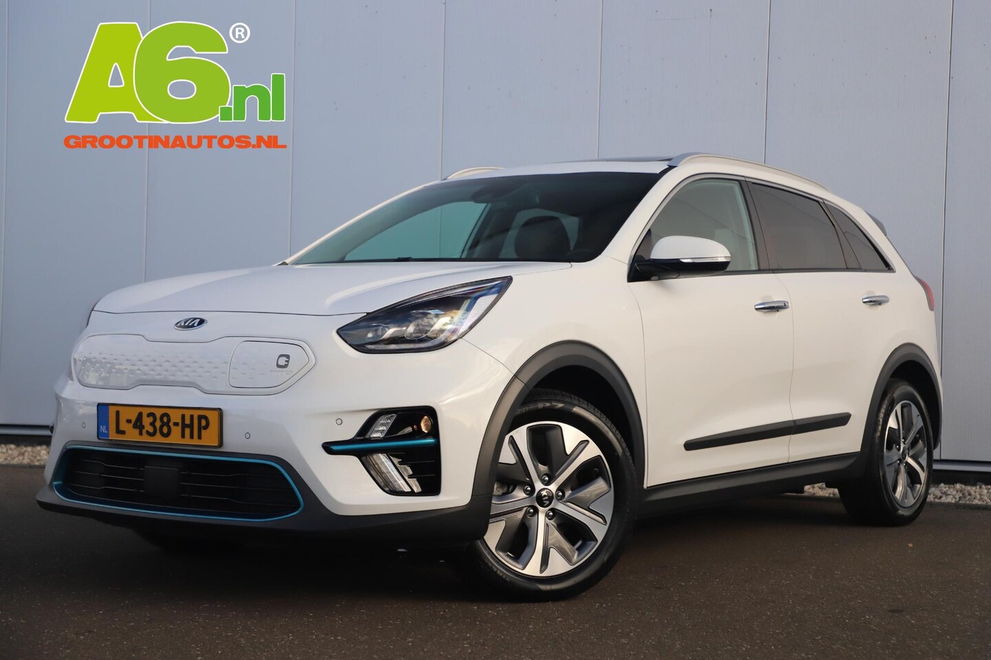 Kia e-Niro - DynamicPlusLine 39 kWh Schuifdak Keyless Half Leder Navigatie Achteruitrijcamera Stuur & S - AutoWereld.nl