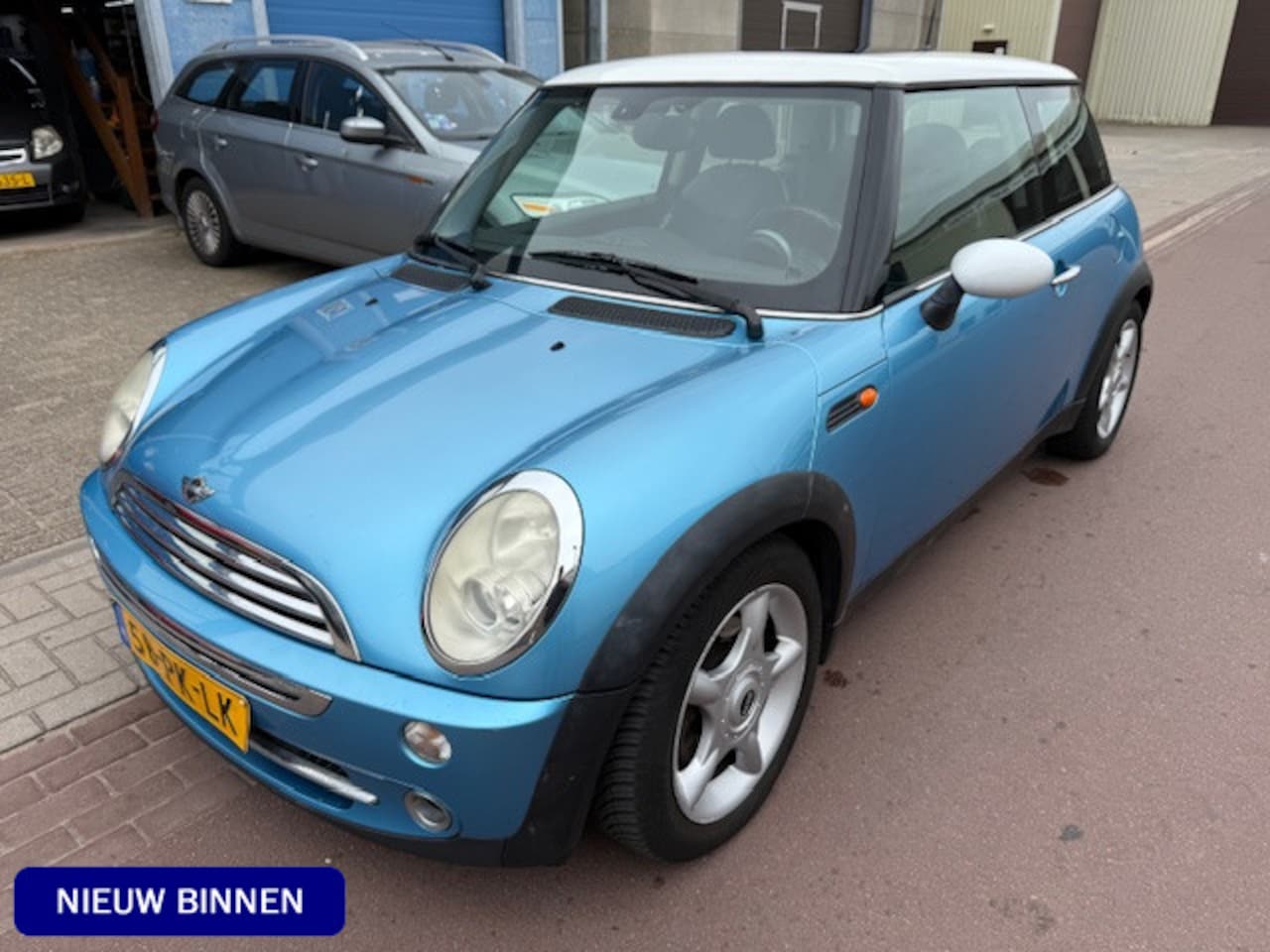 MINI Cooper - Mini 1.6 Chili Automaat Airco Schuifdak APK feb-26 Leuke auto met veel opties. NL-auto met - AutoWereld.nl