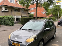 Renault Clio Estate - 1.6-16V 20th Anniversary AUT APK