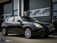 Alfa Romeo Giulietta - 1.4 T Progression | LEDER | XENON | DNA | ORG. NL