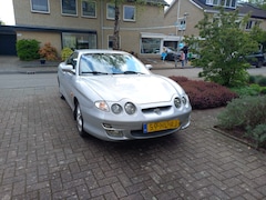 Hyundai Coupé - 2.0i FX 139 pk