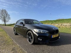 BMW 1-serie - 118i Executive M Sport / org NL / pano / CarPlay