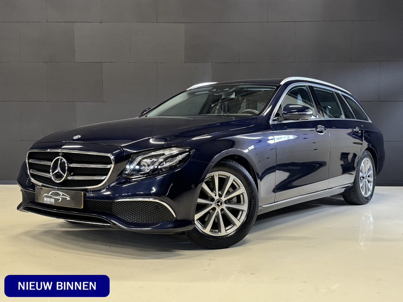 Mercedes-Benz E-klasse Estate - 200 Premium 184PK Automaat | Elektr. trekhaak | Wide screen | Leder | Navi | Elektr. stoel - AutoWereld.nl