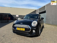 MINI Cooper - 1.5 Automaat Clima Cruise Navi Keyless LM-Wielen APK NAP