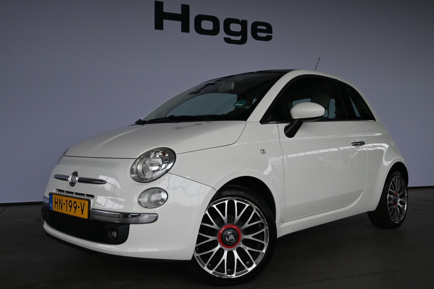 Fiat 500 - 1.2 Lounge Airco Panoramadak PDC Goed Onderhouden! All in Prijs Inruil Mogelijk! - AutoWereld.nl