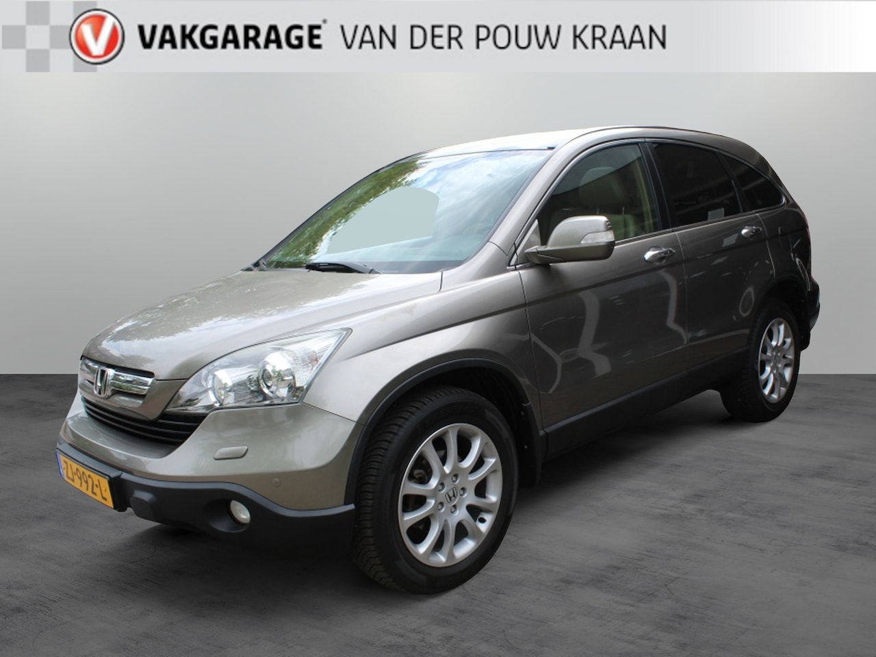 Honda CR-V - 2.0i Executive Automaat "Youngtimer" - AutoWereld.nl