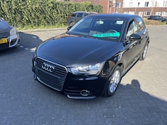 Audi A1 Sportback - sportback-1.4 tfsi Attraction pro LINE