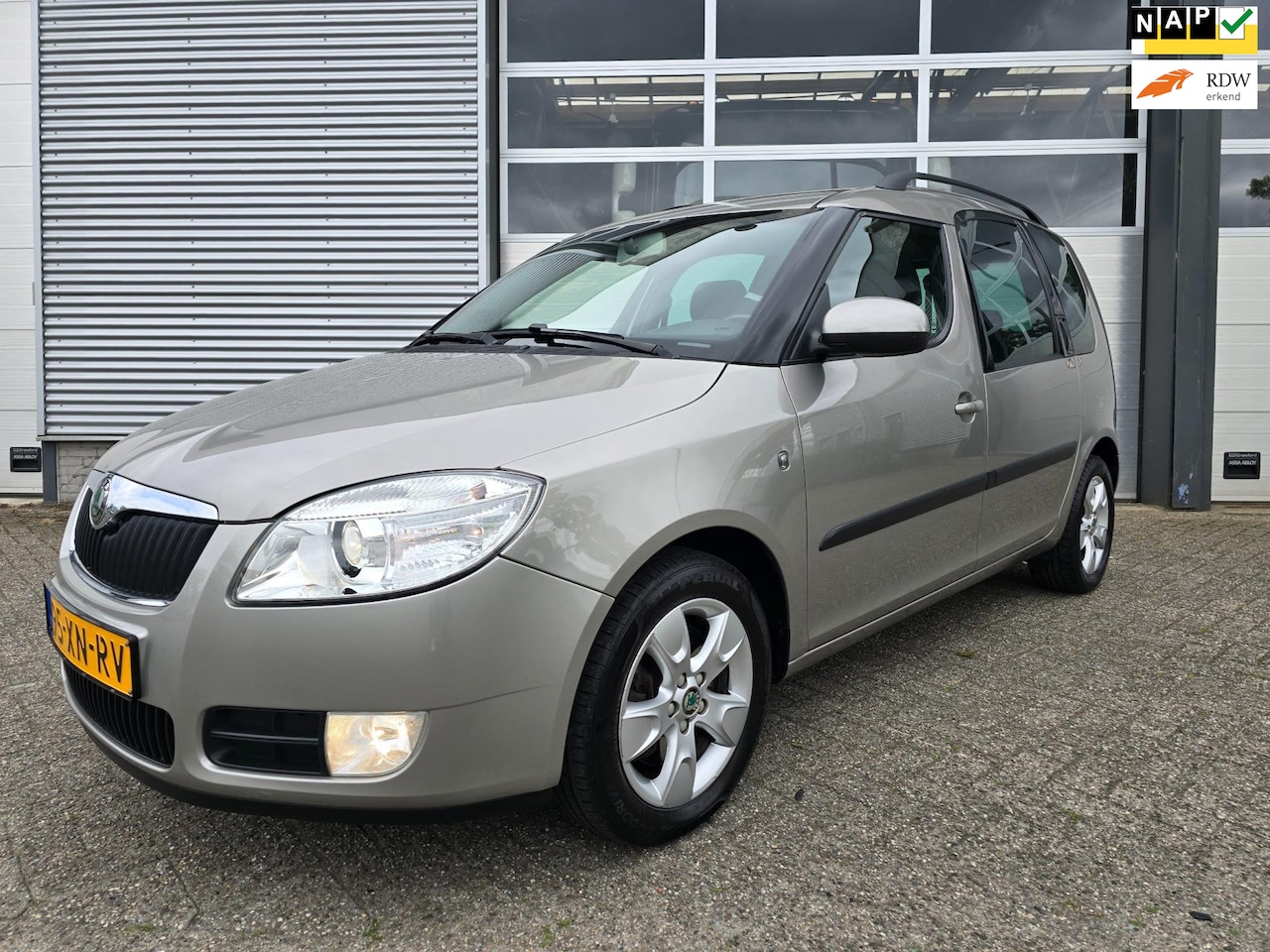 Skoda Roomster - 1.6-16V Comfort nw apk panodak full options! - AutoWereld.nl