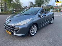 Peugeot 207 CC - 1.6-16V T Féline / 1e.eigenaar / airco / elek.pakket / lmv / pdc / historie / nap