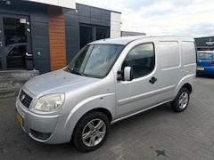 Fiat Doblò - 1, 9 JTD 120 Pk euro 5 zilver airco 2010