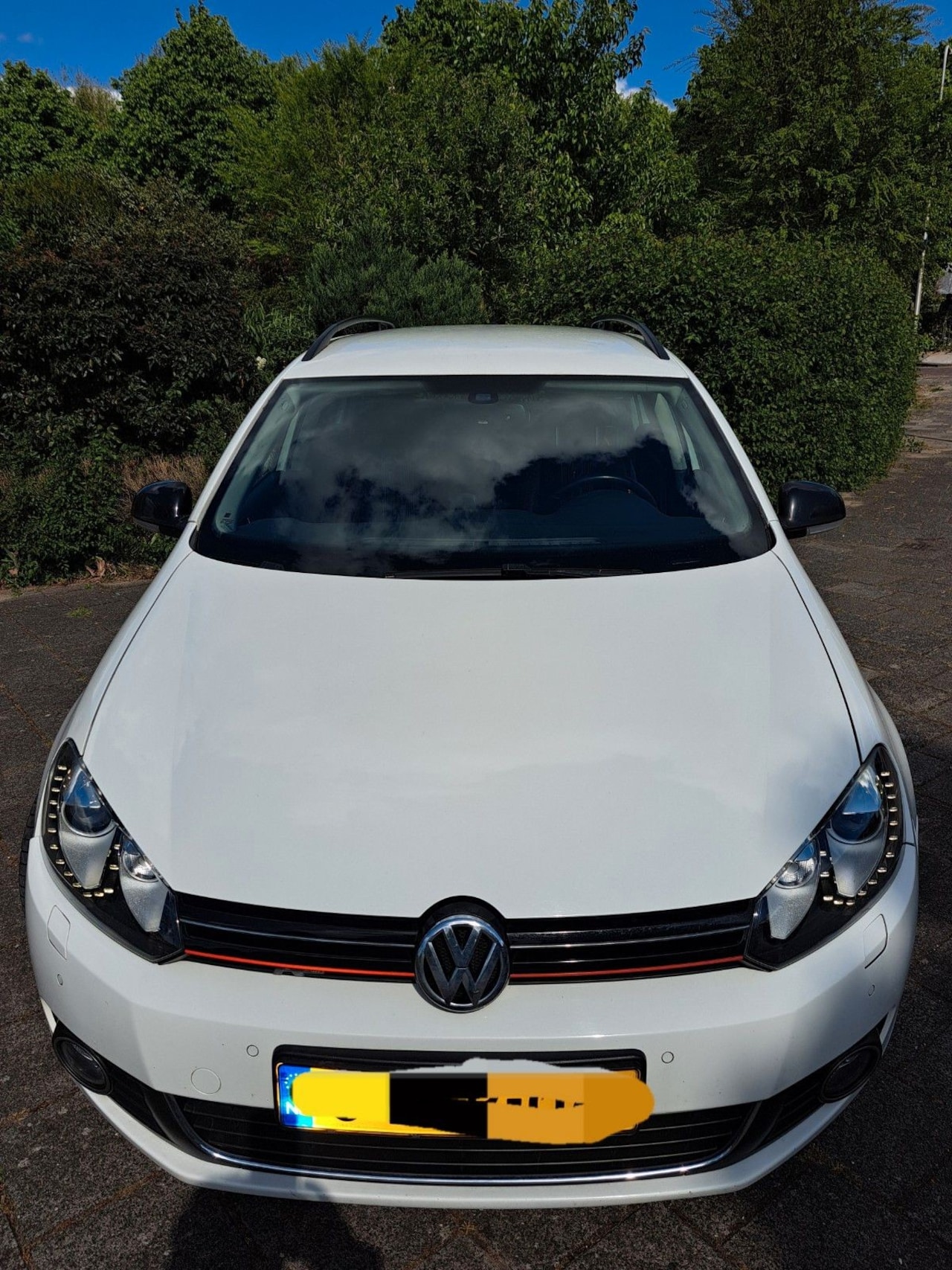 Volkswagen Golf Variant - 1.2 TSI High Executive Line BlueMotion - AutoWereld.nl
