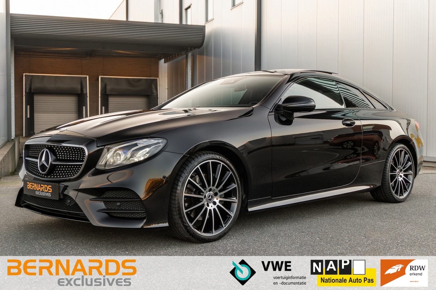 Mercedes-Benz E-klasse Coupé - 220 d AMG Package - Edition 1 - Obsidian Black - Burmester - AutoWereld.nl