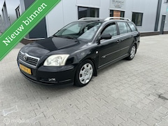 Toyota Avensis Wagon - 1.8 VVTi Linea Luna