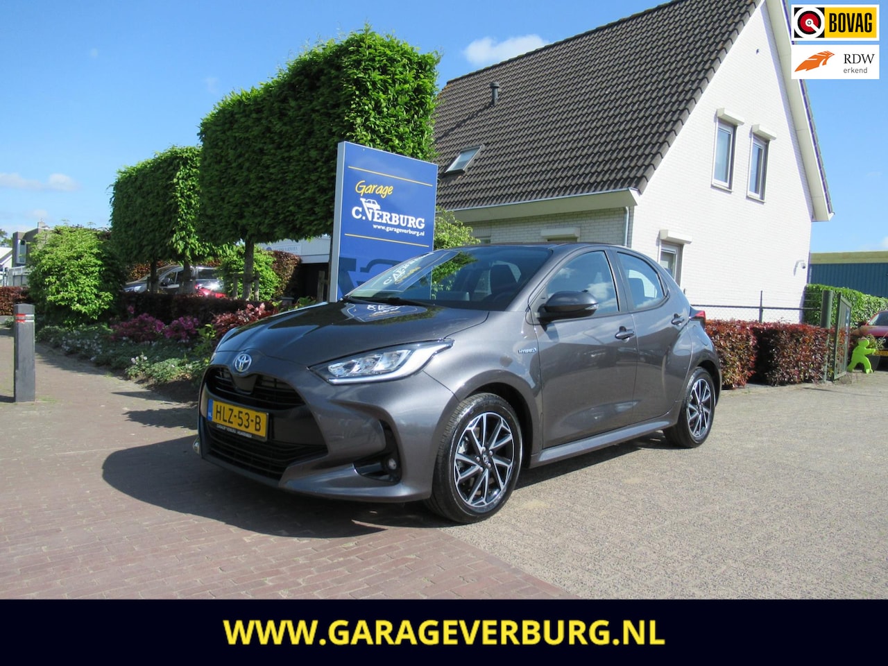Toyota Yaris - 1.5 Hybrid Dynamic (Navi/Carplay,Camera,AdaptiveCruise,Stoelverwarming,Keyless) - AutoWereld.nl
