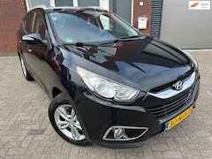 Hyundai ix35 - 2.0i Style / Leder / Clima / AUX / NAP / Cruise
