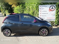 Toyota Aygo - 1.0 VVT-i x-clusiv met open dak